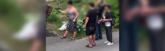 VIDEO | Sillamäel paugutas naine tänaval püstolit. Politsei alustas menetlust