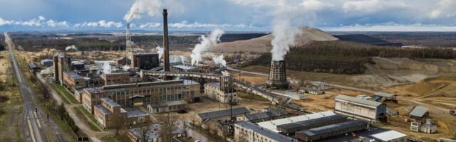 Kiviõli keemiatööstuses toimus raske tööõnnetus. Kannatanu viidi haiglasse
