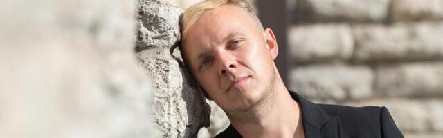 Näitleja Karmo Nigula oma pahedest_ suitsetamisest võiks loobuda, olen püüdnud seda teha ka