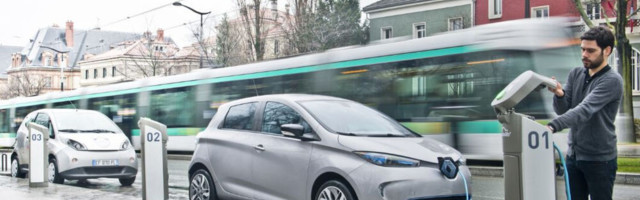 Uuring: kõige vähem pooldavad elektriautode ostu Baltikumis eestlased