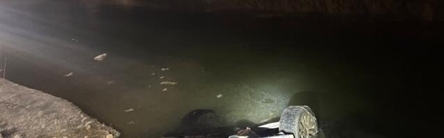 FOTOD | Auvere liiklusõnnetusest eluga pääsenud noormehed olid alkoholijoobes