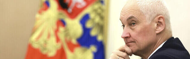 Власти РФ арестовали экс-начальника управления связи ГУС ВС России Оглоблина по делу о взятке