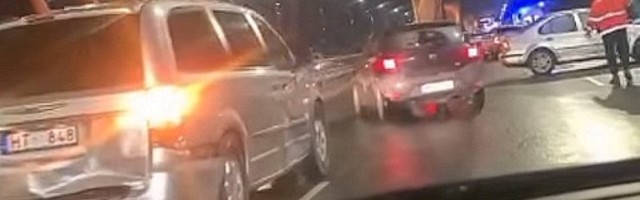 VIDEO | Must jää kattis jõulupühal Riia lõunasilla ja tõi kaasa suure ahelavarii