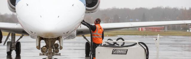 Riigi lennupargi omanik sai lennukite müügil 4 miljoniga vastu pükse