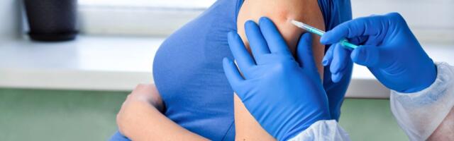 Ravimiuuring: Emale manustatud RSV-vaktsiin hoiab imikul ära raske infektsiooni