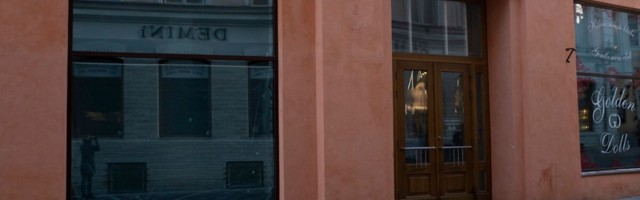 Vaikus vanalinnas sunnib suuri kaupmehi uksi sulgema