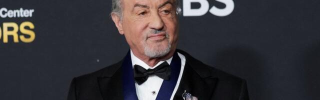 FOTO | Sylvester Stallone vajas liikumisel abi. Tema tervislik seisund on küsimärgi all