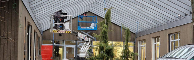 Kärdla Põhikooli ehitus venib, mööblihange samuti