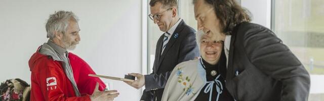 Eerik Kumari looduskaitsepreemia said Kaja ja Aleksei Lotman