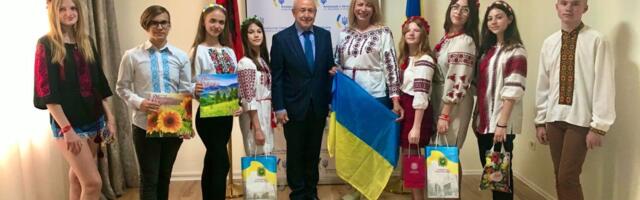UKRAINA RAHVA TOETUSEKS I „Südamesoov“ avab toetusliinid sõja jalust Eestisse põgenenud ukrainlaste toetuseks