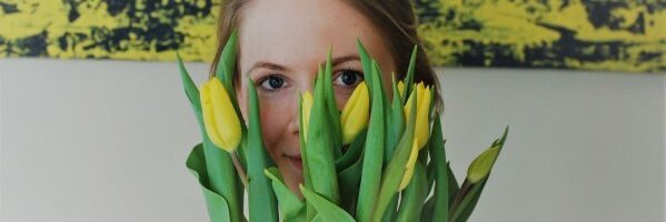 Ohvrid ja kangelased. Eriolukorra esimene nädal, teateid tandrilt