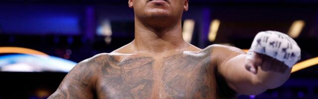 Laiemale avalikkusele tundmatu inglane kerkis skandaalse võiduga profipoksi valitseja Ussõki järgmiseks vastaseks