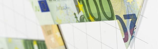 Palgakasv on kiireim finants- ja kindlustussektoris