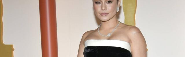 KLÕPS | Näitlejanna Vanessa Hudgens demonstreerib aina kasvavat beebikõhtu