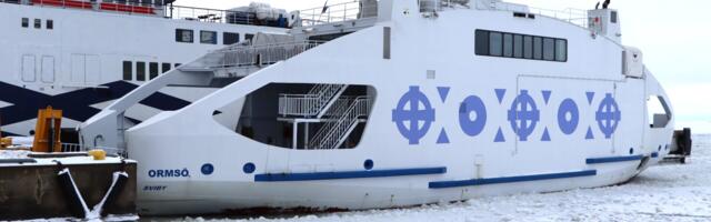 Parvlaevata jäänud Vormsi saab ametliku jäätee