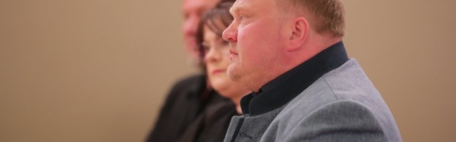 FOTOD | Kolm on kohtu seadus. Lemberi kohtuprotsess lükkus jälle edasi