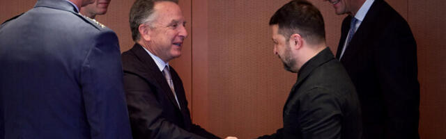 Witkoff teatas edust Zelenskiga peetud rahukõnelustel