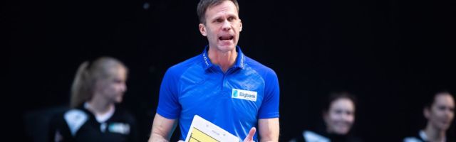 Endine Tartu võrkpallinaiskonna peatreener Kristjan Kais midagi taga ei nuta