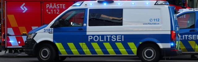 Päev liikluses_ 17-aastane mootorrattur sõitis otsa autole