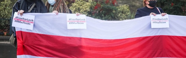 Valgevene opositsiooniaktivist Losik lõpetas näljastreigi