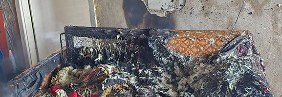 PILDID: Kohtla-Järvel hukkus korteri põlengus meesterahvas