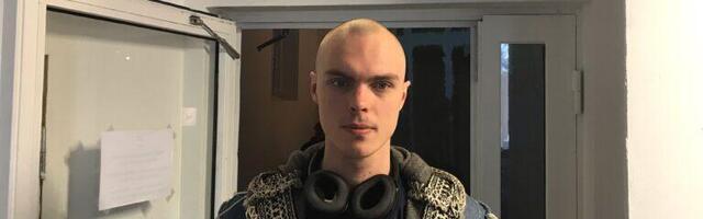 Kunstikriitiku stipendiumi saaja Aleksander Metsamärt kirjutab aasta jooksul ühe arvustuse nädalas