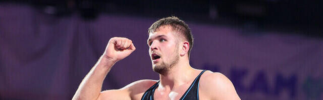 Richard Karelson jõudis U-20 maadluse EM-il finaali