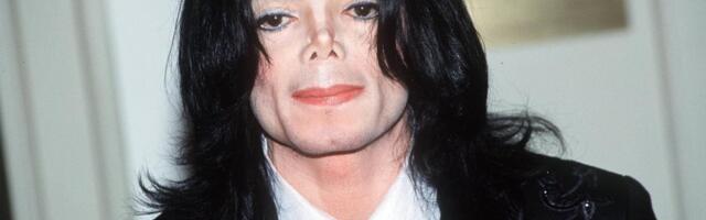 Sinovi Majkla Džeksona posle dužeg vremena konačno u javnosti: Zajedno odali počast legendarnom ocu, a evo kako izgledaju