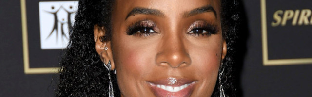 VIDEO | Võib ka nii! Üheksa kuud rase Kelly Rowland vihub hoogsalt trenni teha