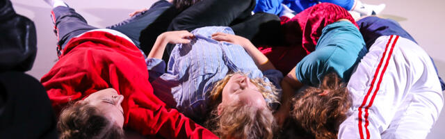 Tantsulavastus „AMIMOVING“ jõuab saartele