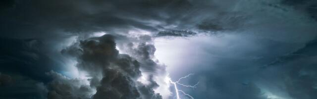 Pikne kui jumala sõrm: põlenud kirik ja pääsenud keiser