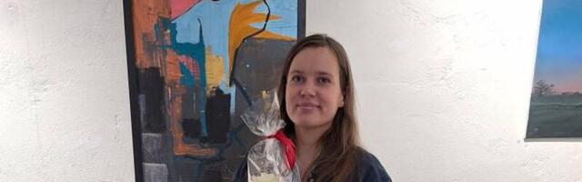 FOTOD | „Me ei mäleta päevi, me mäletame hetki“. Avanes Santa Zukkeri kunstinäitus „Aeg/Time“