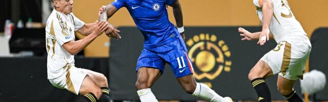 Londoni Arsenal ostis linnarivaali Chelsea käest 60 miljoniga ääreründaja