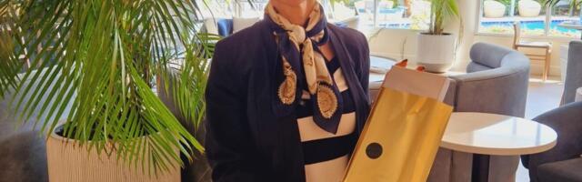 Haapsalu kunstnik kinkis Ameerika presidendiprouale oma ehte