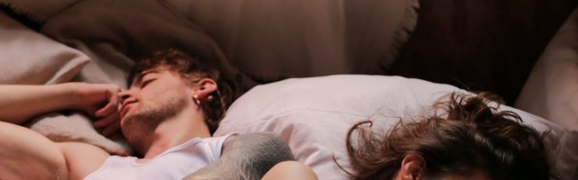 Meil on lahendus! Seitse magamisega seotud muret, millega paarid rinda pistma peavad