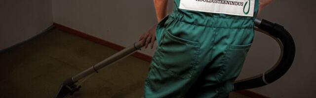 Ukrainlasi palkav tuntud koristusfirma sülitab seadustele: "Töötasime 12 tundi päevas ilma puhkepäevadeta"