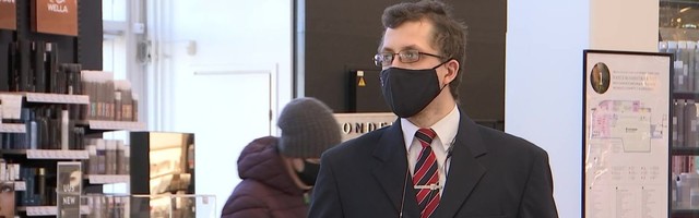 Reporter: Kaja Kallase valitsus ei sulgenud kaubakeskusi tingimusel, et kaupmehed kehtestavad ise karmima korra