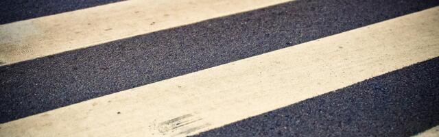 82-aastane juht sõitis ülekäigurajal otsa jalakäijale