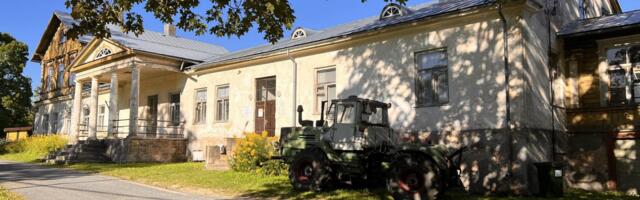 Bussiretk viib huvilised Järva-Jaani kihelkonna kirjanduslikele radadele