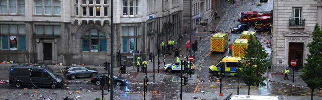 Liverpooli võiduparaadil autoga rahva sekka sõitnud mees mõisteti 21 aastaks vangi