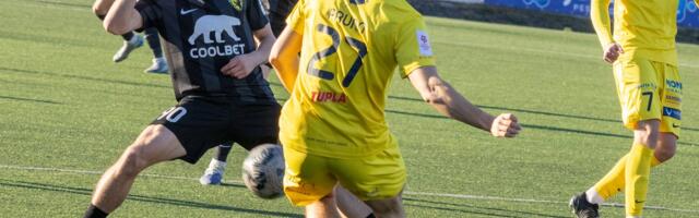 FOTOD | Pärnu Vaprus alistas võõrsil Kuressaare