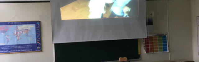 PÄRNU KUNINGA KOOLI HÜBRIIDVORMIS LÄHETUSED