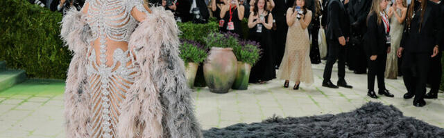 Galerii: Met Gala keskendus moe ja kunsti suhtele
