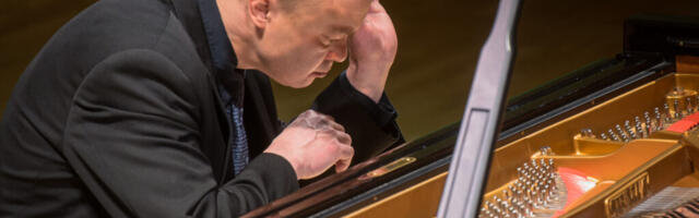 Marko Martin esineb Kärdlas virtuoosse Liszti klaveritsükliga 