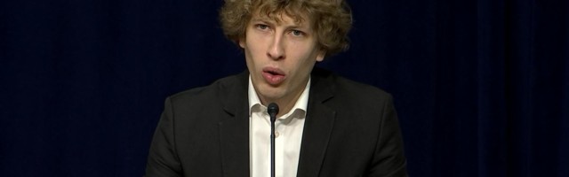 Reporter: Sotsiaalminister Tanel Kiik hoiatas ettevõtjaid ja baaripidajaid skeemitamise eest