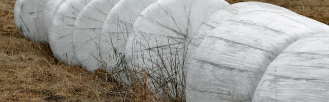 Peitust mänginud laps vajus sügavale silorullide vahele ja jäi sinna kinni. Tema sõbranna helistas kohe päästesse