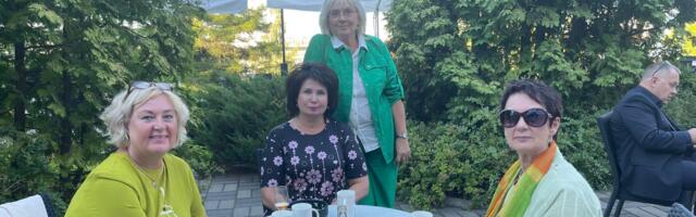 REPORTAAŽ ⟩ Konjak, mustkunst ja kaotsi läinud sedelid ehk Keskerakonna esimehe valimised