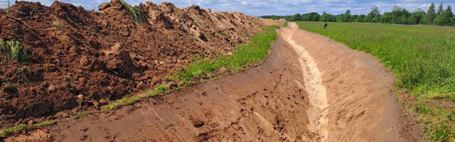 Eesti alustas kagupiiril tõkestuskraavide rajamist