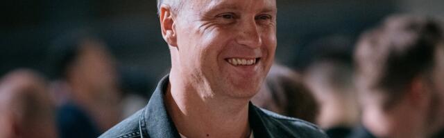 KLÕPS | Suplus kose all! Raadiohääl Rauno Märks täitis Kreekas perega puhates oma ammuse unistuse