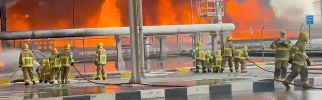 VIDEO: Kuveidi lennujaamas puhkes suur tulekahju